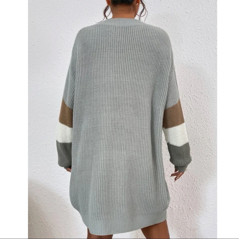 Cozy color Block Knit Oversized Sweater Dress - Picture 2 of 5